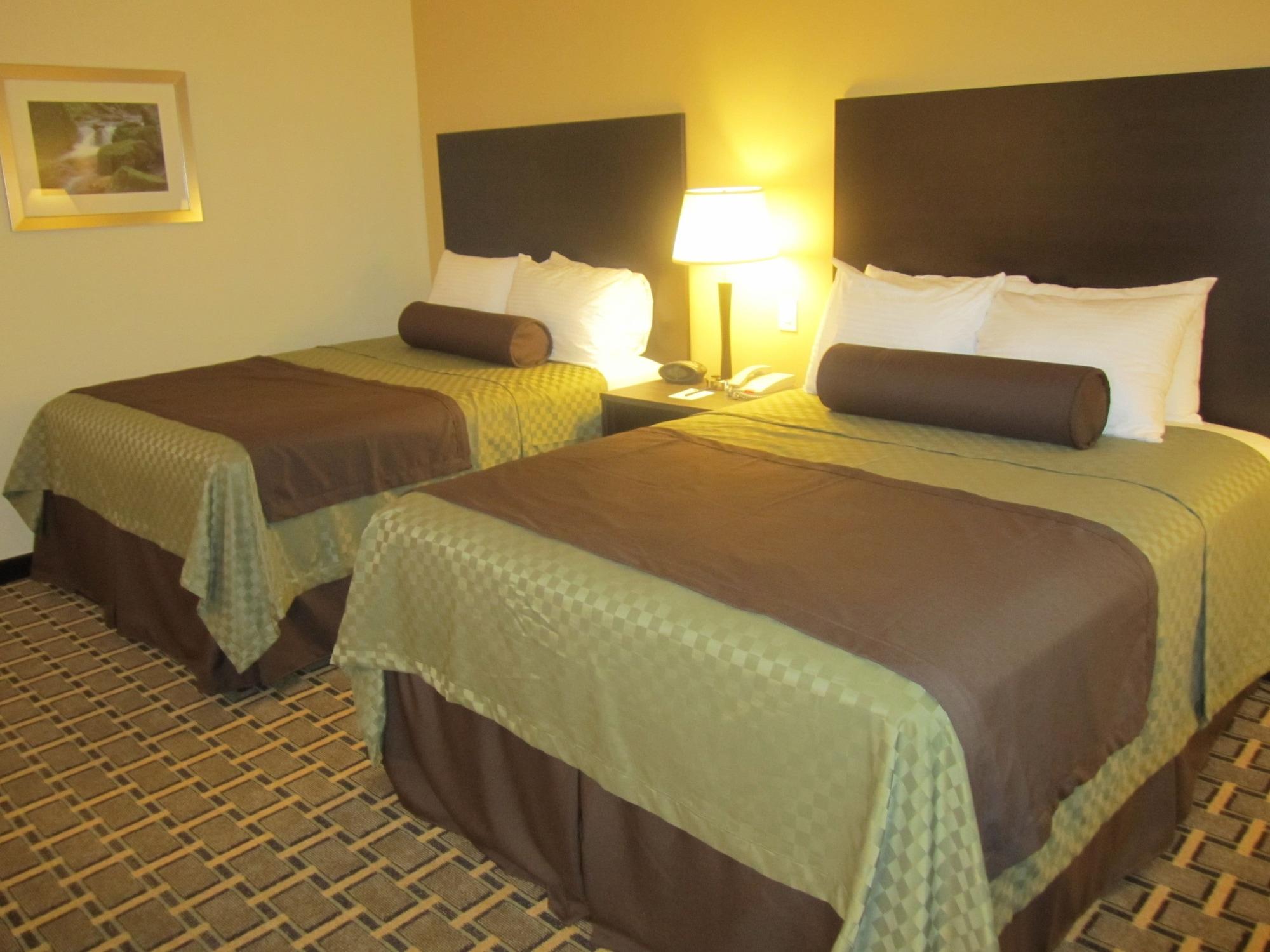 Best Western Plus The Inn & Suites At The Falls Poughkeepsie Exteriér fotografie