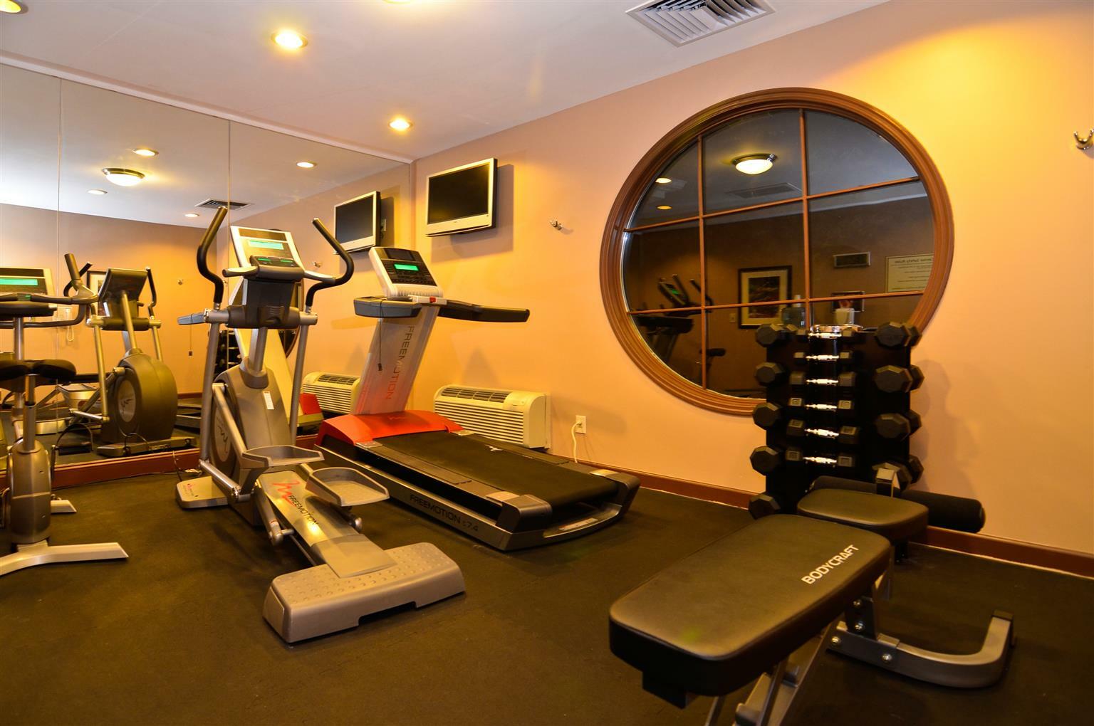 Best Western Plus The Inn & Suites At The Falls Poughkeepsie Exteriér fotografie
